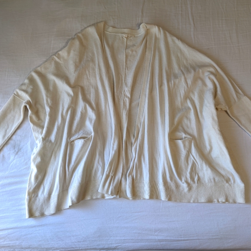 Moth Relaxed Fit Open Cardigan with pockets Creamy White Women's Size Small